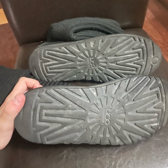 Womens Uggs - Picture 3 of 3